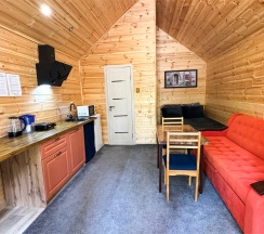 Шале 1. Стандартный четырёхместный номер в Белый волк