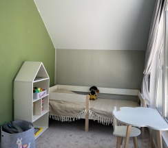 Дом с бассейном в Такой дом