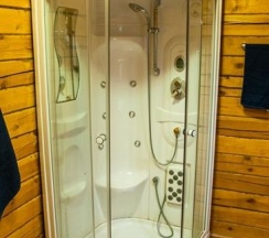 Номер люкс №2, 3, 8 в Медведь