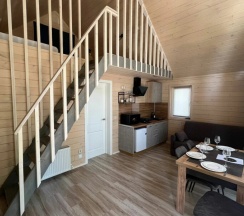 BARN 4 до 👥👥👥 в Barn&Wood