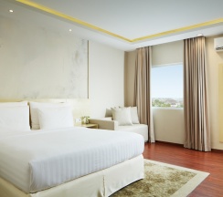 Двухместный люкс с видом на город двуспальная кровать в Four Star by Trans Hotel Sanur