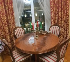 Апартаменты с балконом и с красивым видом из окна в Апартаменты V&M в историческом центре