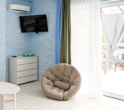 Семейный люкс с 2 комнатами с балконом в Хризантема