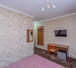 Двухместный номер Economy двуспальная кровать в Ланселот