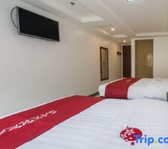 Четырёхместный номер Deluxe 2 отдельные кровати в IL Mare Sakura Resort Boracay