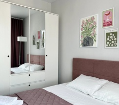 Апартаменты с красивым видом из окна в SimpleStay Apartments