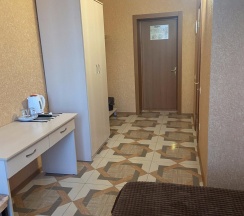 Номер комфорт с 1 двуспальной кроватью в Залесный