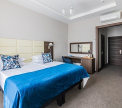 Люкс Семейный с видом на город в Проспект