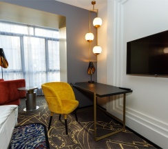 Номер Classic Superior с двумя односпальными кроватями в Mercure