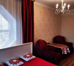 М.Горького 85Б. 2-комн.кв., 10-этаж, 126 в АнтиОтель