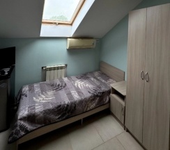 Трёхместный номер Мансарда в Максим