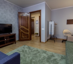 Квартира в Апартаменты на 2х комнатная квартира Business Apart Lux на Маяковского Ул. Маяковского 90