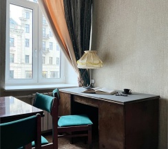 3-комнатная квартира прямо на Невском проспекте, самый центр Петербурга в Rauktis apartments