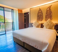 Семейный люкс в Kata Blue Sea Resort