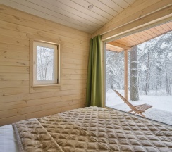 Шале в лесу с купелью в Точка Немо