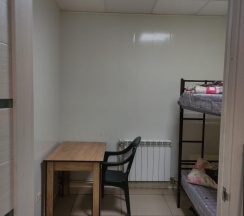 Кровать в 2-местном общем номере (общие удобства, без окна) в Сити-В