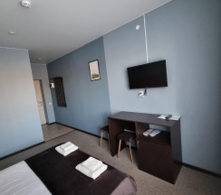 Номер стандарт семейный с 1 двуспальной кроватью в Leto Place