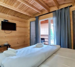 Двухместный коттедж двуспальная кровать в SkyTerra