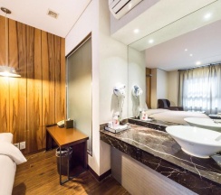 Двухместный номер Deluxe двуспальная кровать в F HOTEL Yeongdeungpo