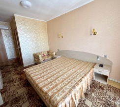 Двухместный номер Comfort двуспальная кровать в 222