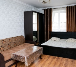 М.Горького 85Б. 1-комн.кв., 10-этаж, 127 в АнтиОтель