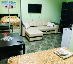 4-местная комната полулюкс в Сан бах, гостевой дом