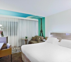 Двухместный номер Classic двуспальная кровать в Mercure Paris Vaugirard Porte de Versailles