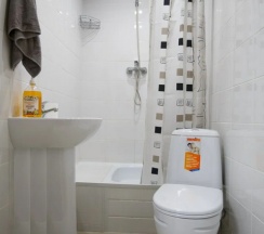 Кровать в общем 6-местном номере (удобства на этаже) в I hostel