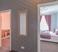 Улучшенный двухместный номер с 1 кроватью или 2 отдельными кроватями в Кварталъ