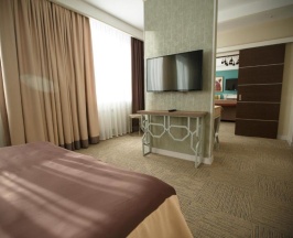 Люкс в Green Which Hotel