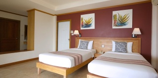 Залив Чалок Бан Као: Курортный отель Pinnacle Koh Tao Resort
