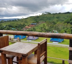 Двухместный номер Deluxe с балконом двуспальная кровать в Kiripura Resort