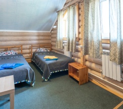 Шестиместный коттедж в Ласточкин дом