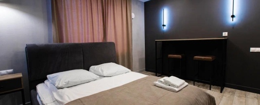 Полулюкс "Графит" с 1 двуспальной кроватью в Империя