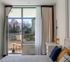 Двухкомнатные апартаменты LUX с одной спальней (2 этаж) в Real Apartments Sochi