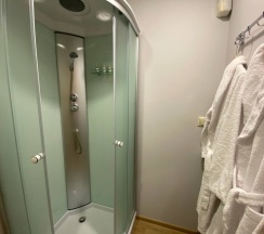 Стандартные апартаменты Double с двухспальной кроватью в The Garden