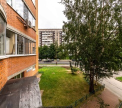 Квартира в Апартаменты на Александровская 79 к2