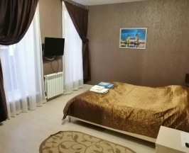 Номер делюкс с 1 двуспальной кроватью и ванной в Отель на Соборной