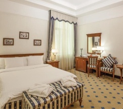 Люкс в Grand Hotel Tien Shan