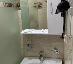 Полулюкс c 1 комнатой в Anor Hotel