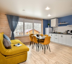 Уютный дом в Манская Петля