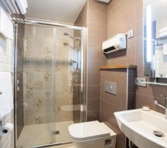 Двухместный номер Standard двуспальная кровать в Okako Hotel