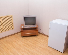 Номер стандарт с 2 односпальными кроватями и диваном (с завтраком) в Сура