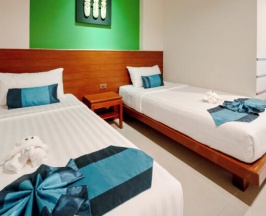 Семейный номер Deluxe с видом на бассейн в Отель Rawai Palm Beach Resort