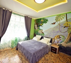 Апартаменты с 3 комнатами с балконом и с видом на горы в Малибу