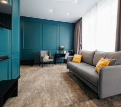 Luxe в Romanovo