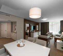 Номер люкс в Parklane