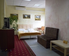 Loft с видом на гору Машук (индивидуальная ванная комната вне номера) в Круиз