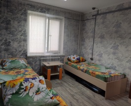 Трехместный номер в Подсолнух