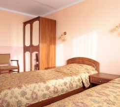 Четырёхместный люкс Standard в 40 лет Победы